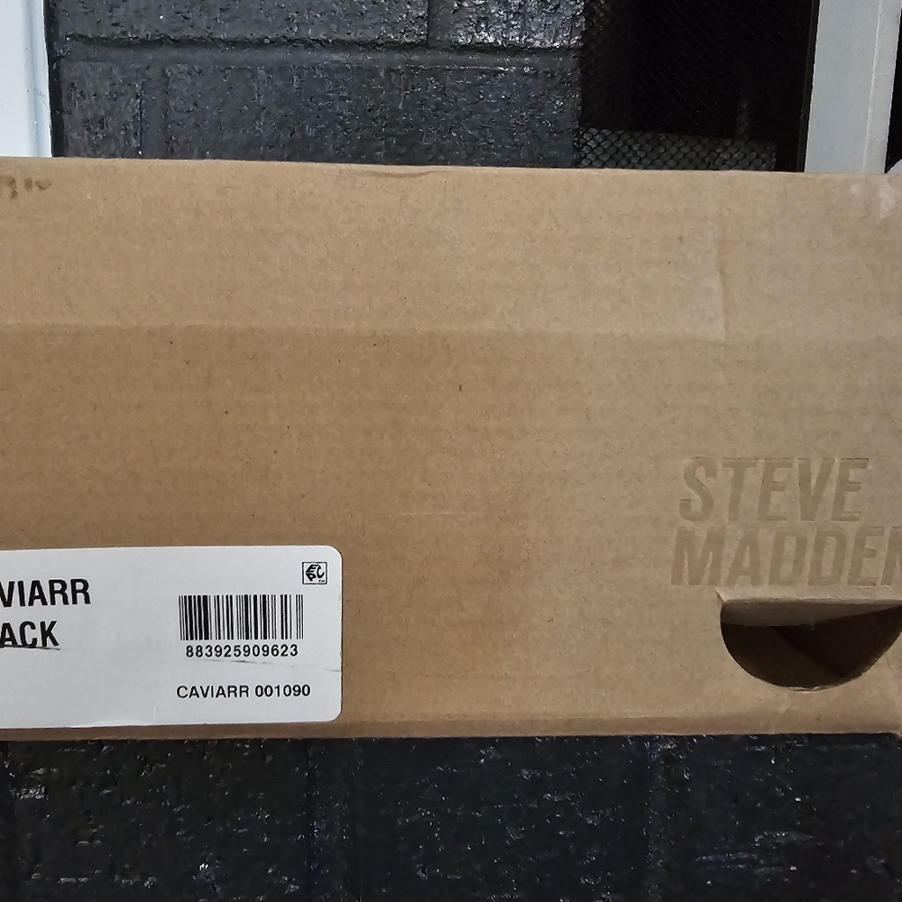 Steve Madden Black Caviarr Size 9 (Only Used Few … - image 6